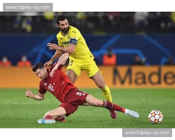 比利亚雷亚尔欧战防守体系崩溃 七场失15球暴露转换压力短板